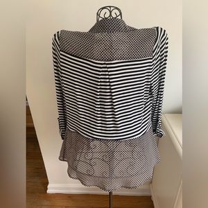 Button down women’s top